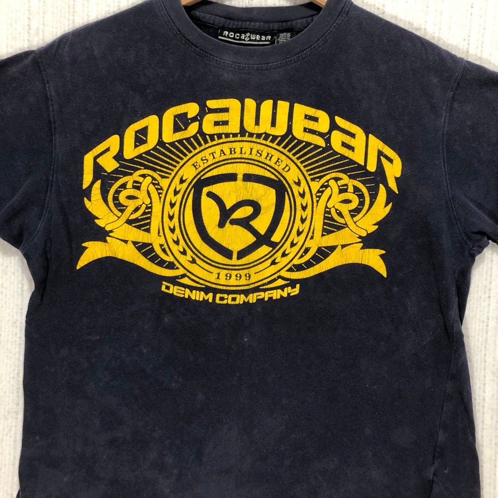 Rocawear Graphic T-Shirt Navy Blue Yellow Logo Established 1999 Small L‎ 14/16